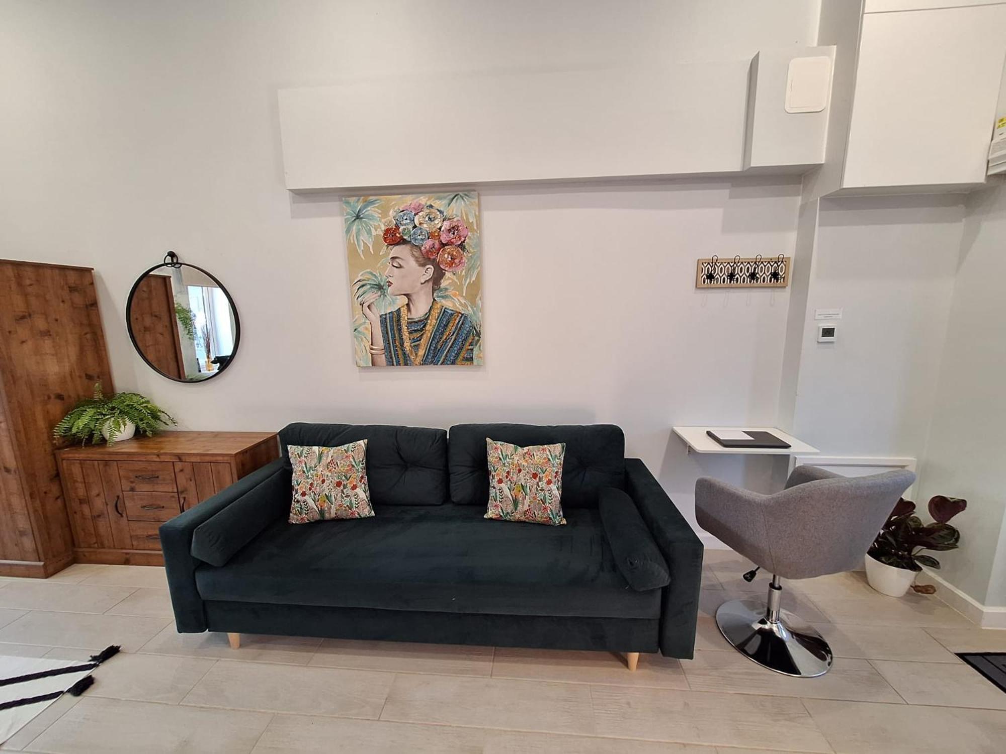 New, Stylish Studio Flat With Private Patio And Free On-Street Parking Check Out At 11Am Bournemouth Buitenkant foto
